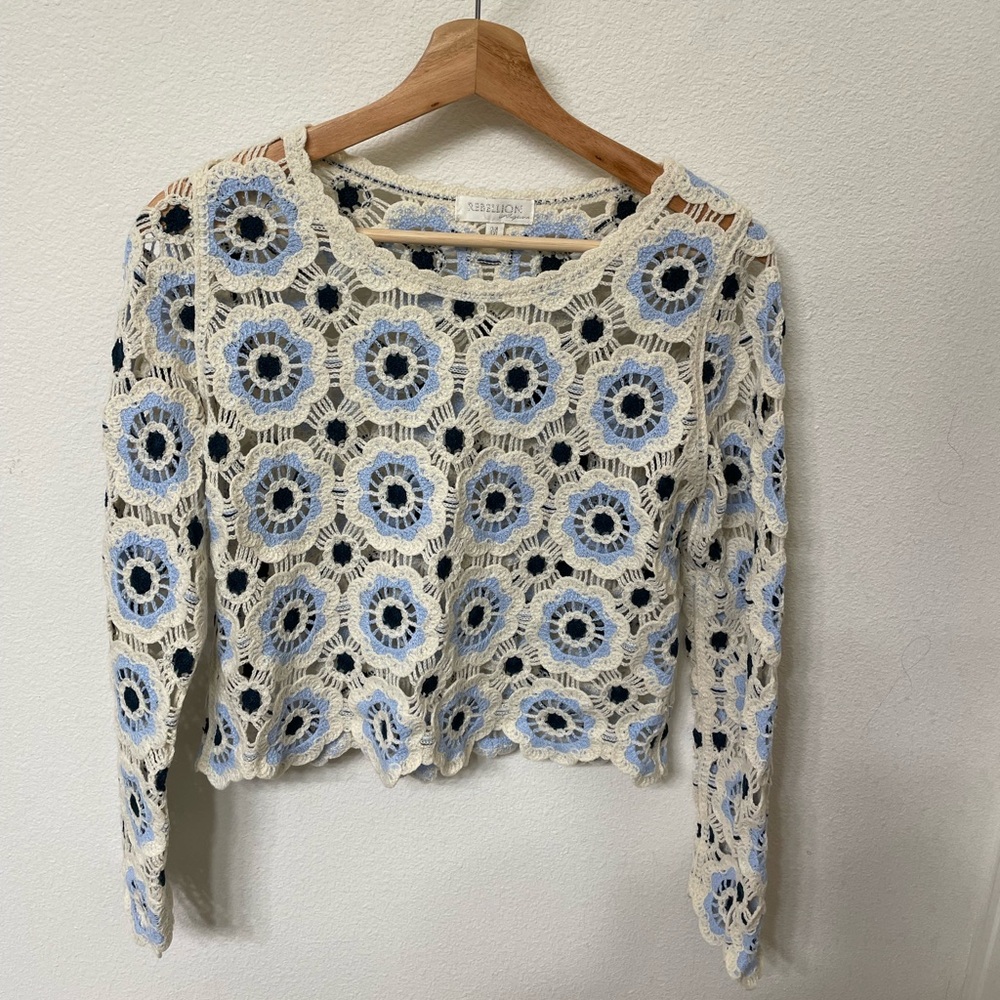 Boho Crochet Floral Lace Long-Sleeve Top